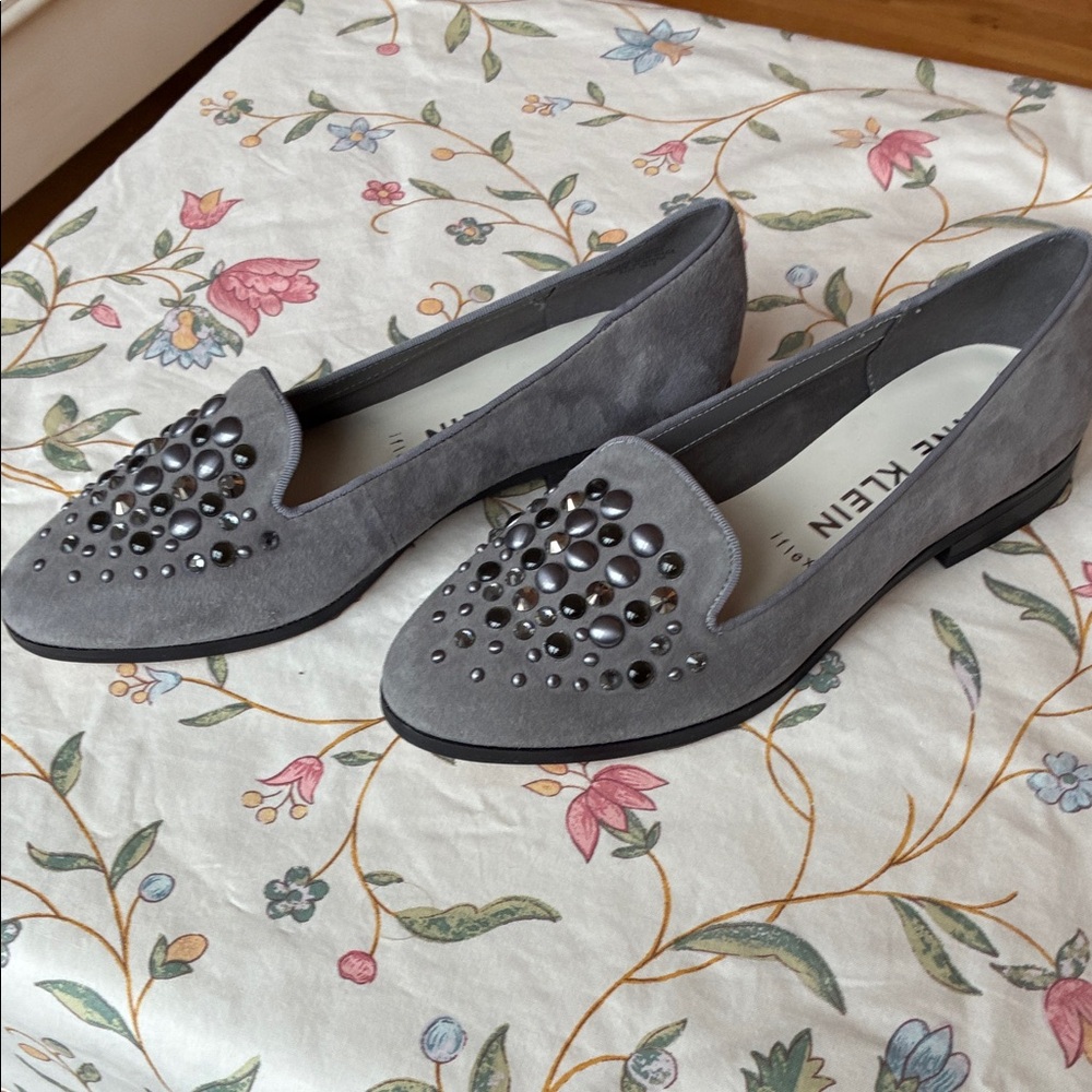 Nine West Gray Suede Studded Loafers
